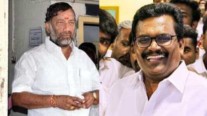 ஓபிஎஸ் தம்பி உள்ளே... தங்கதமிழ்செல்வன் வெளியே... கலக்கத்தில் டிடிவி கூடாரம்!