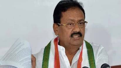 ‘‘ఏపీలో స్పీకర్, ఛైర్మన్ చట్టాన్ని కాపాడుతున్నారు.. కానీ తెలంగాణలో’’