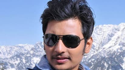 லண்டன் ஓட்டலில் கையும் களவுமாக சிக்கிய நடிகர் ஜீவா... கத்திக் கூப்பாடு போட்டு காட்டி கொடுத்த அலாரம்...!