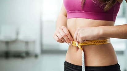 തടി കുറയ്ക്കാൻ ഉദ്ദേശിക്കുന്നുണ്ടോ; എങ്കിൽ ഈ ഭക്ഷണങ്ങൾ ഒഴിവാക്കാം