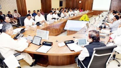 డ్వాక్రా సంఘాలకు వరాలు, ఏపీ కేబినెట్ కీలక నిర్ణయాలు