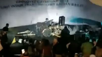 ಸಂಗೀತ ಕೇಳುತ್ತಿದ್ದವರ ಮೇಲೆರಗಿಬಂದ ಸುನಾಮಿ..ವಿಡಿಯೋ..ನಮ್ಮದೇನು ಕತೆ?