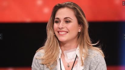 170ಕೀ.ಮಿ ವೇಗದಲ್ಲಿ ಅಪಘಾತ-ಪವಾಡ ಸದೃಶ್ಯ ಬದುಕುಳಿದ F3 ಚಾಲಕಿ!