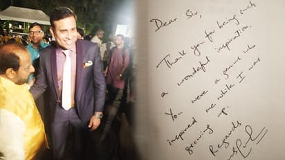 ಜಿಆರ್’ವಿಗೆ ಲಕ್ಷ್ಮಣ್ ಗೌರವ, ಆಟೋಗ್ರಾಫ್’ನಲ್ಲಿ ’ವಿಶಿ’ಗೆ ಗುರುವಂದನೆ