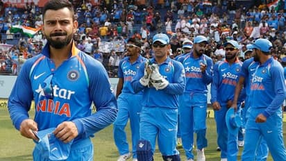 ஒருநாள் அணியிலிருந்து ஓரங்கட்டப்படும் இளம் வீரர்..? உலக கோப்பை கனவு கலையும் அபாயம்.. தமிழ்நாட்டு வீரருக்கும் சான்ஸே இல்ல