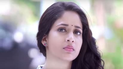 కొరియర్ సర్వీస్ పై హీరోయిన్ ఫైర్!