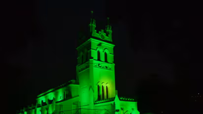 హైదరాబాదులో క్రిస్మస్ కు ముస్తాబైన చర్చ్ లు (ఫొటోలు)