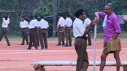 സിപിഎം ഭരിക്കുന്ന പഞ്ചായത്തിന്റെ സ്റ്റേഡിയത്തില് ആര്എസ്എസ് പരിപാടി; താരങ്ങളുടെ പരിശീലനം മുടങ്ങി