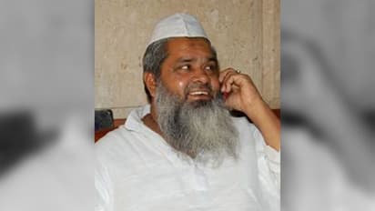 Mahagatbandhan ally, AIUDF’s Badruddin Ajmal rains abuses on journalist over question of 2019 poll alliance