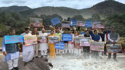 ಮೇಕೆದಾಟು ಯೋಜನೆಗಾಗಿ ದೆಹಲಿಯಲ್ಲಿ ರಾಜ್ಯ ನಾಯಕರ ಒಗ್ಗಟ್ಟಿನ ಮಂತ್ರ!