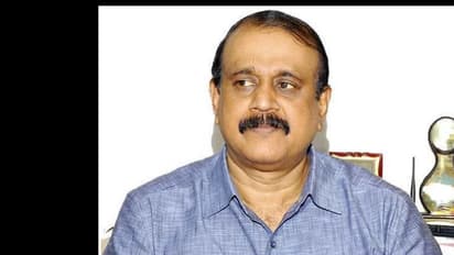 വാർത്താ സമ്മേളനത്തിനിടെ ചോദ്യം ചോദിച്ചയാളോട് തട്ടിക്കയറി ടി പി സെൻകുമാർ