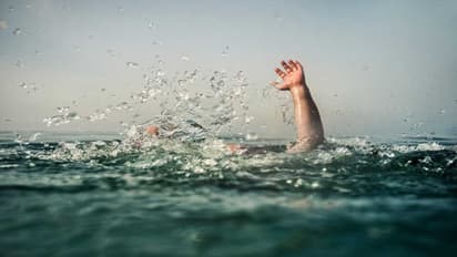 ആത്മഹത്യക്ക് ശ്രമിച്ച അമ്മയെയും കുഞ്ഞിനെയും ജീവിതത്തിന്റെ കരയറ്റി; രക്ഷകനായെത്തിയ ഓട്ടോ ഡ്രൈവർക്ക് ദാരുണാന്ത്യം