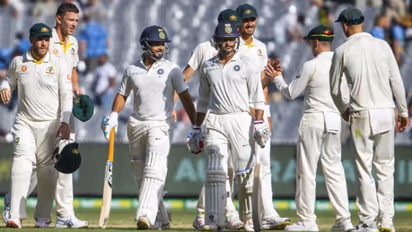 Melbourne Test: Kohli & Co just need to push lead past 400 on Day 4 to quieten new-found Aussie excitement