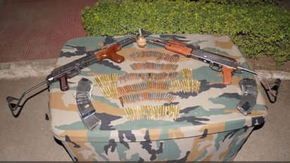 उधमपुर में आतंकी हमले का अलर्ट जारी, जम्मू बस स्टैंड पर ग्रेनेड विस्फोट