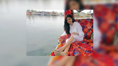 AAP’s Alka Lamba sparks ghar wapsi speculations by tweeting cryptic Rajesh Khanna song