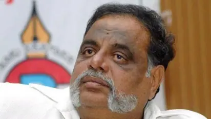 ಹನ್ನೊಂದು ದಿನ ಮೊದಲೇ ಅರಮನೆ ಮೈದಾನದಲ್ಲಿ ರೆಬೆಲ್ ಸ್ಟಾರ್ ಪುಣ್ಯತಿಥಿ!