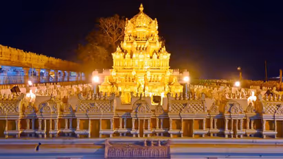 ఇంద్ర కీలాద్రిపై కరోనా కలకలం: మూడుకు చేరిన మరణాలు