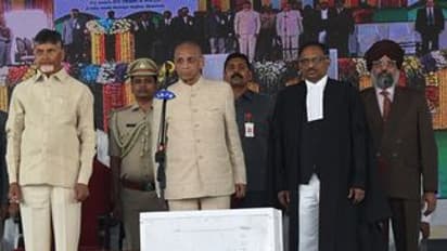 కొలువు తీరిన ఎపి హైకోర్టు (ఫొటోలు)