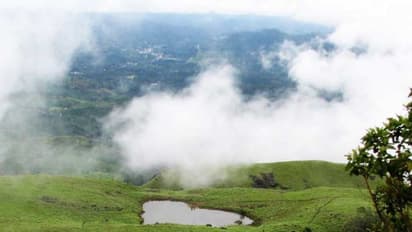ಪ್ರವಾಹದಿಂದ ತತ್ತರಿಸಿದ ಕೇರಳ ಮತ್ತೆ ನಡುಗುತ್ತಿದೆ
