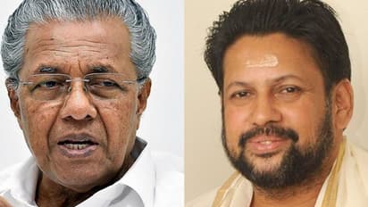 സുപ്രീംകോടതി വിധിയോട് തന്ത്രിക്ക് വിയോജിപ്പുണ്ടെങ്കില് സ്ഥാനം ഒഴിയണം: മുഖ്യമന്ത്രി