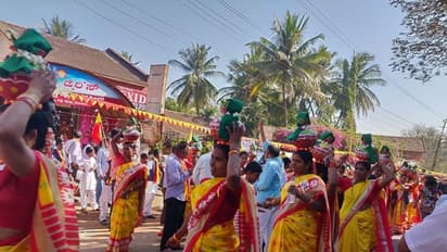 ಹೆಸರಾಂತ ಕವಿ ದಂಪತಿಯನ್ನು ತಡೆದ ಪೊಲೀಸರು..ಸಾಹಿತ್ಯ ಸಮ್ಮೇಳನದಲ್ಲಿ ಇದೇನು?