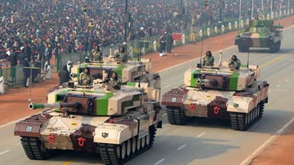 तीन लाख करोड़ रुपये के पार पहुंचा रक्षा बजट, वित्त मंत्री बोले, जरूरत पड़ी तो और बढ़ाएंगे