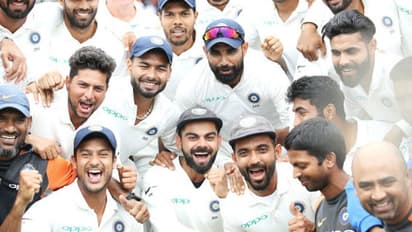 இந்திய வீரர்களுக்கு இன்ப அதிர்ச்சி அளித்த பிசிசிஐ!! பண மழையில் நனையும் வெற்றி வீரர்கள்