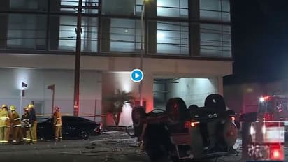 3ನೇ ಮಹಡಿಯಿಂದ ಕಳೆಗೆ ಬಿತ್ತು ಮರ್ಸಡೀಸ್ ಕಾರು-ಚಾಲಕ ಅಪಾಯದಿಂದ ಪಾರು!