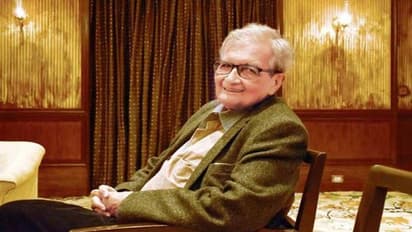 অর্মত্য সেনের প্রতি আচরণ, বিশ্বভারতীকে 'অকস্মাৎ অনুপ্রবেশকারী' বলে নোবেলজয়ীকে চিঠি মমতার