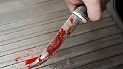 హైదరాబాద్లో మరో దారుణం...నడిరోడ్డుపైనే దారుణ హత్య