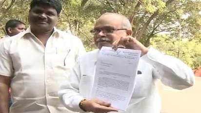 టీడీపీ-బీజేపీల వార్: రక్షణ కల్పించాలని డీజీపీని కోరిన ఏపీ బీజేపీ నేతలు