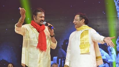 బాలయ్యని చూస్తే అన్నయ్యే గుర్తొచ్చాడు: మోహన్ బాబు