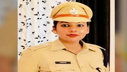 ಬರಲ್ಲ ಅಂತಿದ್ದ ಜನರ ಬಳಿಯೇ ಠಾಣೆ ಕೊಂಡೊಯ್ದ ಸಿಂಹಿಣಿ!