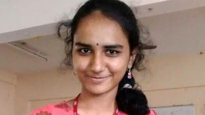 10-ാം വയസ്സില് പത്താം ക്ലാസ്, 12-ാം വയസ്സില് പ്ലസ് ടു; കാറ്റ് പരീക്ഷയില് 95.95 ശതമാനം; മിടുക്കിയല്ല മിടുമിടുക്കി