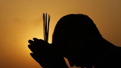 எந்தெந்த காரியம் நடக்க.. "எந்த தெய்வத்தை" வணங்க வேண்டும் என்பதை இங்கு பார்க்கலாம்!