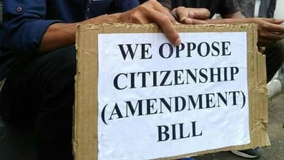 ಪೌರತ್ವ ಬಿಲ್ಗೆ ವಿರೋಧ: ಸಾಹಿತಿ ಸೇರಿ 3 ಜನರ ಮೇಲೆ ರಾಜದ್ರೋಹ