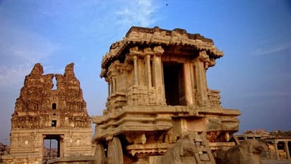 ಹೊಸಪೇಟೆ: ವಿಶ್ವವಿಖ್ಯಾತ ಹಂಪಿ ಉತ್ಸವಕ್ಕೆ ಭರ್ಜರಿ ಸಿದ್ಧತೆ