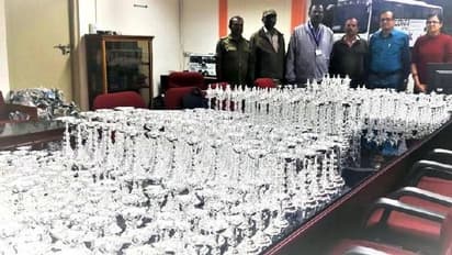 రూ.40కోట్ల విలువచేసే వెండి పట్టివేత