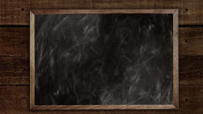 84 -ാം വയസ്സിലും സൗജന്യമായി പഠിപ്പിക്കാനെത്തുന്ന അധ്യാപകന്