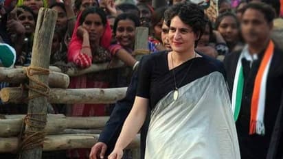 ಬರಲ್ಲ, ಬರಲ್ಲ ಅಂತಾ ಪಾಲಿಟಿಕ್ಸ್ ಗೆ ಎಂಟ್ರಿ ಕೊಟ್ಟ ಪ್ರಿಯಾಂಕಾ ಗಾಂಧಿ!