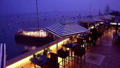 फाइव स्टार होटलों में फ्री की दावत उड़ाने वाले पिता-पुत्र गिरफ्तार