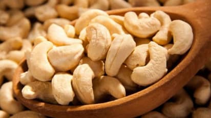 From heart health to weight loss to gorgeous hair: Incredible benefits of cashew nut