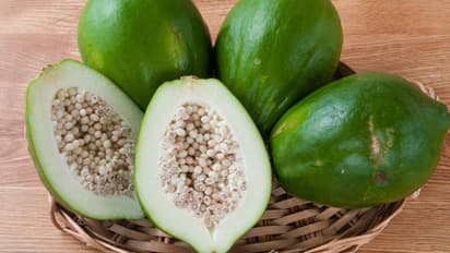 పచ్చి బొప్పాయితో బరువు తగ్గడం, షుగర్ లెవెల్స్ కంట్రోల్ లో ఉండటమే కాదు.. మరెన్నో లాభాలున్నాయి..