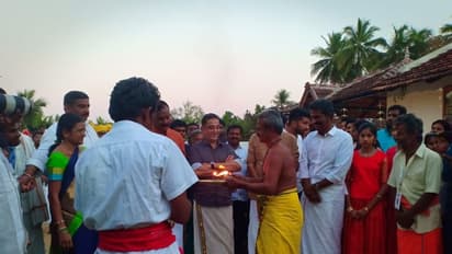 அரசியலில் என் மகள்கள்... பொள்ளாச்சியில் பொறி பறக்க பேசிய ஆண்டவர்!