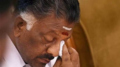 படையெடுத்துக் கிளம்பும் எதிரிகள்... மகனால் விழிபிதுங்கும் ஓ.பி.எஸ்.... நடுங்க வைக்கும் தேனி ஸ்கெட்ச்..!