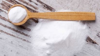 খাবারে নুন কম খাওয়া কি সত্যিই শরীরের জন্য উপকারী? কী বলছেন বিশেষজ্ঞরা, জেনে নিন 