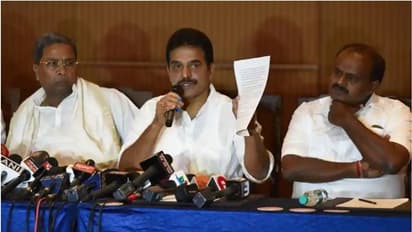 കോണ്ഗ്രസിന്റെയും ജെഡിഎസിന്റെയും തമ്മിലടി ആളിക്കത്തിക്കാന് എണ്ണ പകരുമെന്ന് ബിജെപി എംഎല്എ