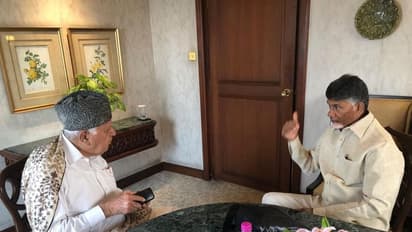 యునైటెడ్ ఇండియా ర్యాలీకి చంద్రబాబు (ఫొటోలు)