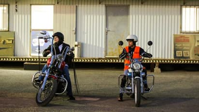 കാറോടിക്കാമെങ്കിലും സൗദി വനിതകള്ക്ക് ബൈക്കിന് വിലക്ക്; അനുമതി കാത്ത് വനിതാ റൈഡര്മാര്