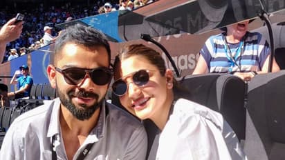 క్రికెట్తో ప్రారంభించి...టెన్నిస్తో ముగించిన కోహ్లీ